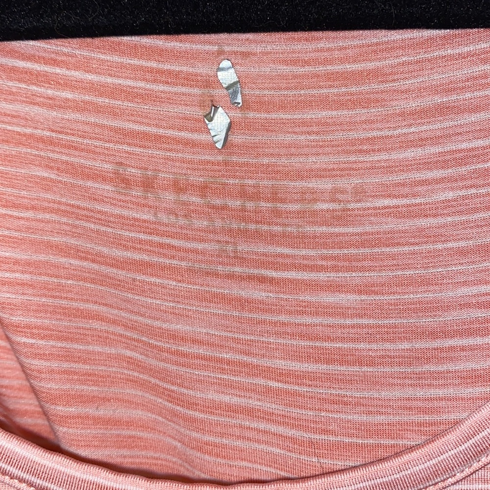 Pink Tank - Picture 3 of 5